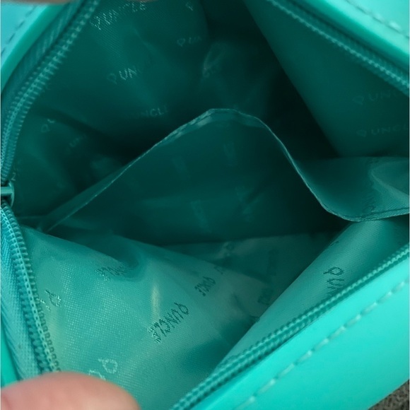 Q Uncle Line Friends Dino Brown Silicone Crossbody Purse - Picture 6 of 7